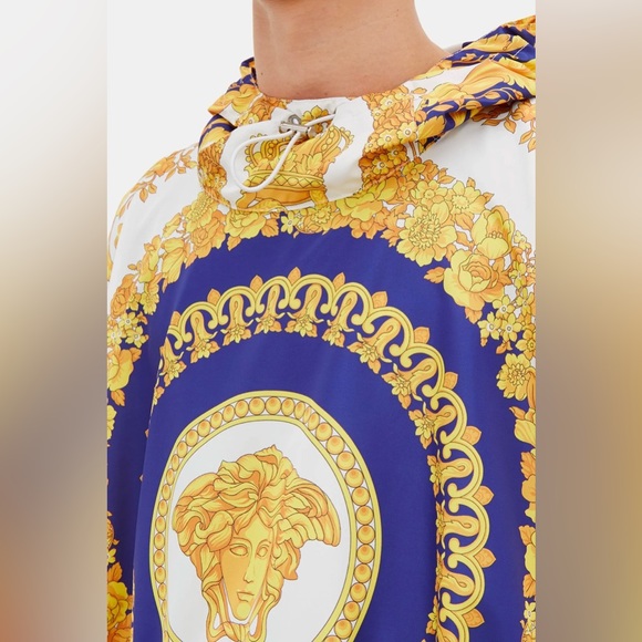 Versace Barocco Rainjacket ⚜️ - Picture 4 of 6